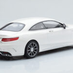 Mercedes AMG S63 C217 Coupe Blanc GT Spirit 1:18 - image 2 of 6