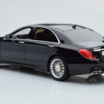 Mercedes AMG S65 W222 Noir GT Spirit 1:18 - image 5 of 6