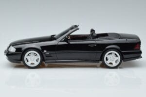 Mercedes SL73 AMG R129 Otto 1:18 OT958 Résine — image 3 sur 6