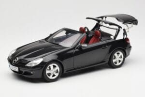 Mercedes SLK R171 Obsidian Noir Métallisé Minichamps 1:18 B66962319 Métal — image 2 sur 9