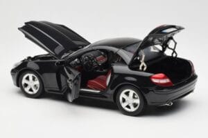 Mercedes SLK R171 Obsidian Noir Métallisé Minichamps 1:18 B66962319 Métal — image 6 sur 9