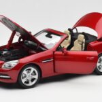 Mercedes SLK R172 Designo Zircon Rouge Minichamps 1:18 B66960513 - image 2 of 8