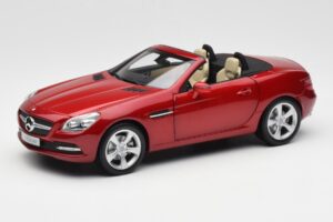 Mercedes SLK R172 Designo Zircon Rouge Minichamps 1:18 B66960513
