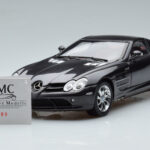 Mercedes SLR McLaren Noir CMC 1:18 - image 8 of 10