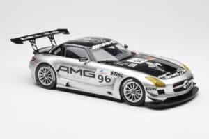 Mercedes SLS AMG GT3 #96 M. Hakkinen AMG Customer Sports 6 Hours of Zhuhai ILMC 2011 Minichamps 1:18 B66960197 Métal — image 4 sur 6