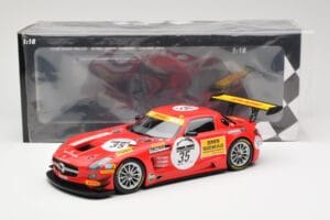 Mercedes SLS AMG GT3 #35 Team Black Falcon T. Heyer / Jafer / Lemeret 24 Hours of Spa 2011 Minichamps 1:18 151113135 Métal — image 6 sur 6