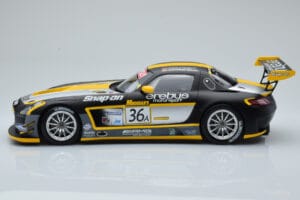 Mercedes SLS AMG GT3 Team Erebus Motorsport #36 B. Schneider / A. Jager / C. Roloff Winners Bathurst 12 Hours 2013 Minichamps — image 3 sur 6