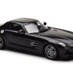 Mercedes SLS AMG Obsidian Noir Métallique Minichamps 1:18 B66960042 - image 5 of 7