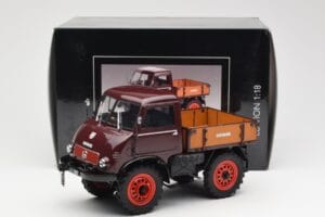 Mercedes Unimog 401 With Westfalia Cabin Schuco 1:18 450014300 Métal — image 8 sur 8