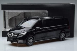 Mercedes V-Class W447 V260L Noir OEM 1:18 QALCN89911150 Métal — image 8 sur 8