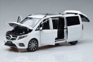 Mercedes V-Class W447 V260L Blanc OEM 1:18 QALCN89911149 Métal — image 2 sur 8
