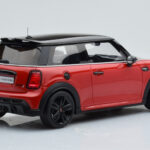 Mini Cooper S JCW F56 Rouge Otto 1:18 - image 2 of 6
