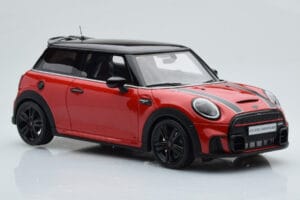 Mini Cooper S JCW F56 Rouge Otto 1:18 OT984 Résine — image 4 sur 6