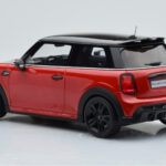 Mini Cooper S JCW F56 Rouge Otto 1:18 - image 5 of 6
