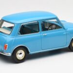 Morris Mini Minor Bleu Kyosho 1:18 08964BL - image 3 of 8