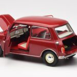 Morris Mini Minor Rouge Kyosho 1:18 08964R - image 5 of 8