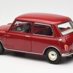 Morris Mini Minor Rouge Kyosho 1:18 08964R - image 7 of 8