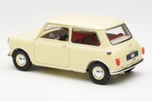 Morris Mini Minor Blanc Kyosho 1:18 08964W Métal — image 7 sur 8