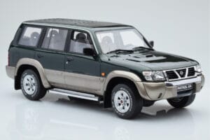 Nissan Patrol GR Y61 Vert Otto 1:18 OT433 Résine — image 3 sur 5