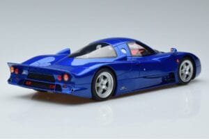 Nissan R390 GT1 Road Car GT Spirit 1:18 GT403 Résine — image 2 sur 6