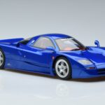 Nissan R390 GT1 Road Car GT Spirit 1:18 GT403 Résine - image 4 of 6