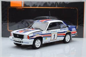 Opel Ascona 400 Rothmans #1 W. Rohrl / C. Geistdorfer Rally Acropolis 1982 IXO 1:18 18RMC097A Métal — image 6 sur 6