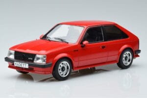 Opel Kadett D GTE Rouge MCG 1:18 MCG18269 Métal