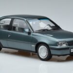 Opel Kadett E GSi Bleu Métallisé Norev 1:18 183614 Métal - image 4 of 6