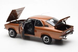 Opel Manta A Bronze Métallique Norev 1:18 183624 Métal — image 5 sur 8