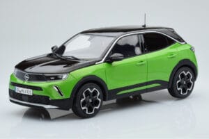 Opel Mokka-e GS Line Matcha Vert Otto 1:18 OT435