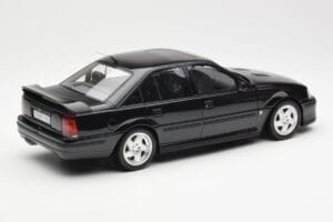 Opel Omega A Lotus Imperial Dark Vert Métallisé Otto 1:18 OT153 Résine — image 2 sur 6