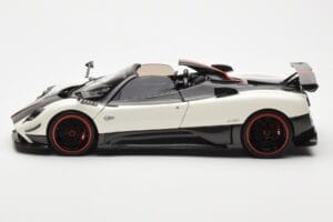 Pagani Zonda Cinque Roadster Blanc Benny Almost Real 1:18 850611001 Métal — image 4 sur 8