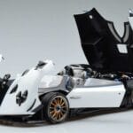 Pagani Zonda HP Barchetta Carbon Fiber Blanc LCD 1:18 LCD18009 WH Métal - image 2 of 9