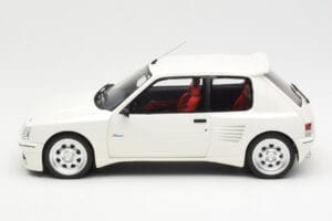 Peugeot 205 Dimma Blanc Otto 1:18 OT681 Résine — image 3 sur 6
