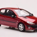 Peugeot 206 S16 Rouge Otto 1:18 - image 4 of 6