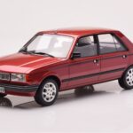 Peugeot 305 GTX Rouge Plaisir Otto 1:18