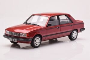 Peugeot 305 GTX Rouge Plaisir Otto 1:18 OT1032