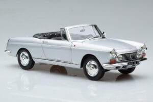 Peugeot 404 Cabriolet Argent Norev 1:18 184835 Métal — image 6 sur 8