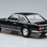 Peugeot 504 Coupé Noir Norev 1:18 - image 6 of 7