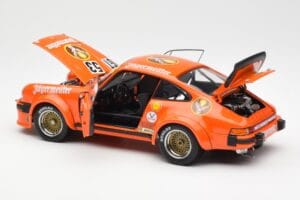 Porsche 911 934 Jagermeister 1977 Schuco 1:18 450033500 Métal — image 5 sur 8