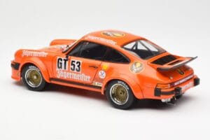 Porsche 911 934 Jagermeister 1977 Schuco 1:18 450033500 Métal — image 7 sur 8