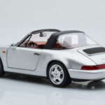 Porsche 911 964 Carrera 4 Targa Polar Argent Norev 1:18 - image 8 of 9