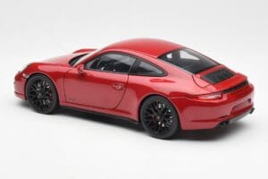 Porsche 911 991 Carrera GTS Carmine Rouge Schuco 1:18 450039000 Métal — image 7 sur 8