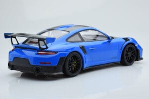 Porsche 911 GT2 RS 991.2 Weissach Package Bleu Jantes Magnésium Noires Minichamps 1:18 153068316 Métal — image 2 sur 6