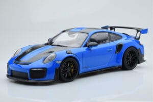 Porsche 911 GT2 RS 991.2 Weissach Package Bleu Jantes Magnésium Noires Minichamps 1:18 153068316