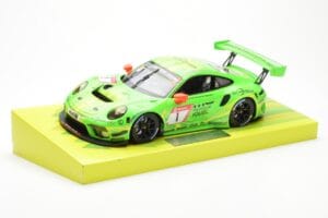 Porsche 911 991.2 GT3 R #1 Manthey Racing 24 Hours Nurburgring 2019 Minichamps 1:18 MG-M-911-19-1801 Métal — image 2 sur 6