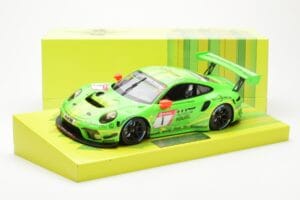 Porsche 911 991.2 GT3 R #1 Manthey Racing 24 Hours Nurburgring 2019 Minichamps 1:18 MG-M-911-19-1801 Métal — image 6 sur 6