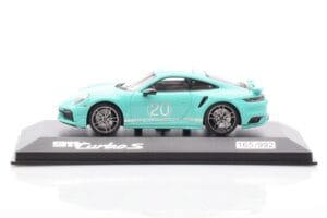 Porsche 911 992 Turbo S Mint Vert Minichamps 1:43 WAP0209070N003