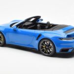 Porsche 911 992 Turbo S Shark Bleu GT Spirit 1:18 GT441 - image 5 of 6