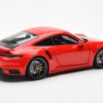 Porsche 911 992 Turbo S Sport Design Rouge Minichamps 1:18 - image 3 of 8
